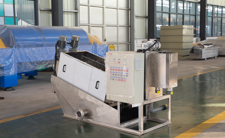 疊螺污泥脫水(圖1) undefined