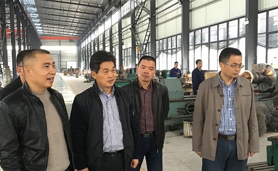 蓮都區(qū)委書記葛學(xué)斌到我廠調(diào)研(圖1) 蓮都區(qū)委書記葛學(xué)斌到我廠調(diào)研(圖1)